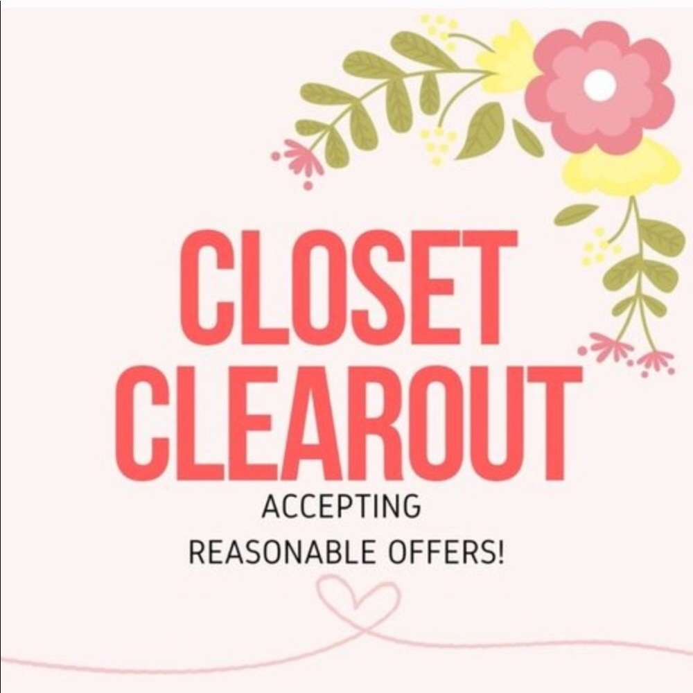 CLOSET CLEAR OUT, PRICES DROPPING